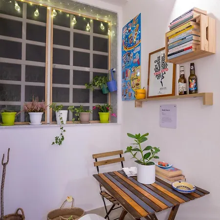 Flegreo לינה וארוחת בוקר