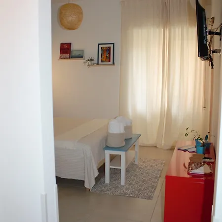 Flegreo לינה וארוחת בוקר 3*